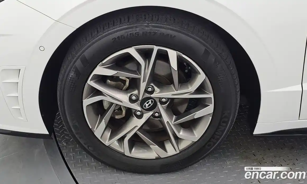 Hyundai Sonata 2021 1.6 Автомат в Москве № 756877, фото 5