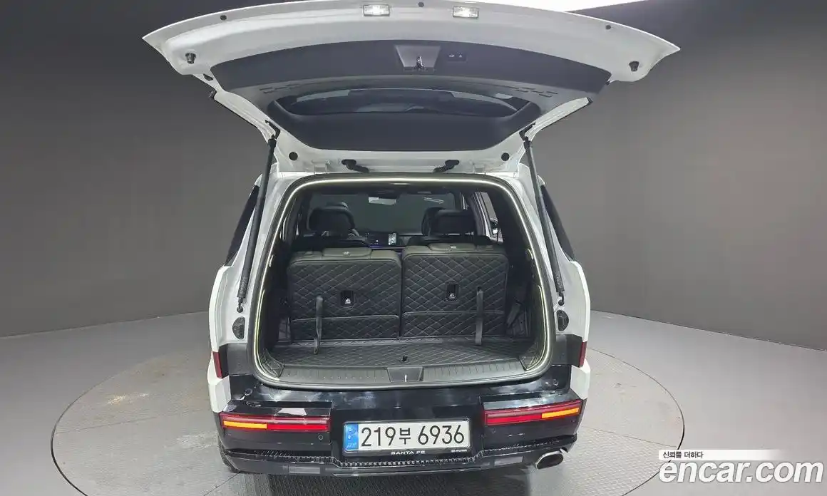 Hyundai Santa Fe 2023 2.5 Автомат в Москве № 756976, фото 20