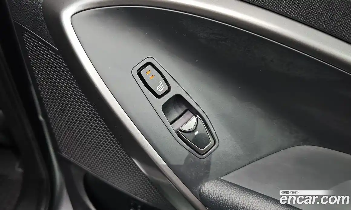 Hyundai Santa Fe 2017 2.0 Автомат в Москве № 757106, фото 18