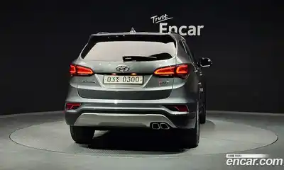 Hyundai Santa Fe 2017 2.0 Автомат в Москве № 757106, миниатюра 4