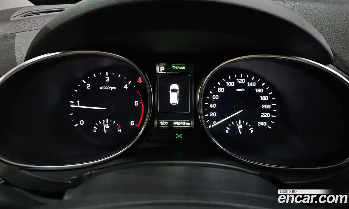 Hyundai Santa Fe 2017 2.0 Автомат в Москве № 757106, фото 8