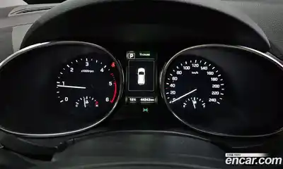 Hyundai Santa Fe 2017 2.0 Автомат в Москве № 757106, миниатюра 8