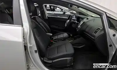 Kia K3 2014 1.6 Автомат в Москве № 757304, миниатюра 11