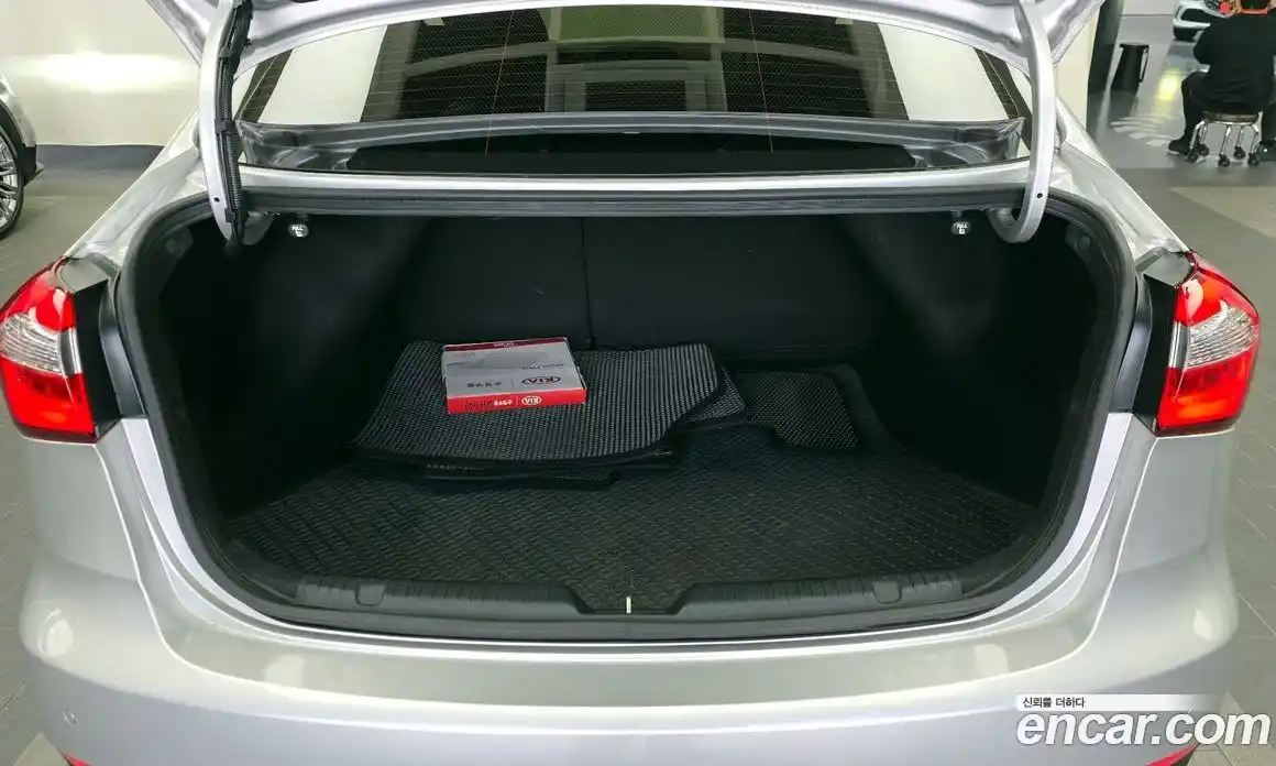 Kia K3 2014 1.6 Автомат в Москве № 757304, фото 20