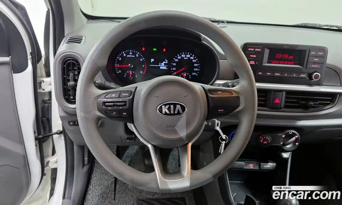 Kia Morning 2021 1.0 Автомат в Москве № 757579, фото 13