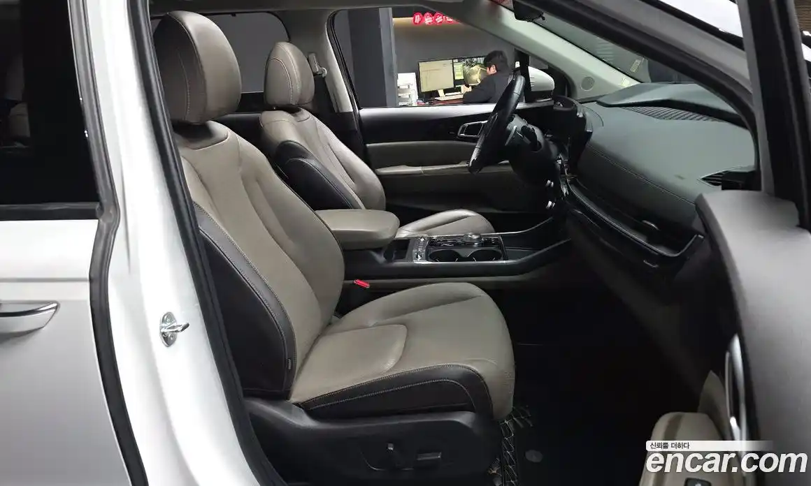 Kia Canival 2024 2.2 Автомат в Москве № 757581, фото 11