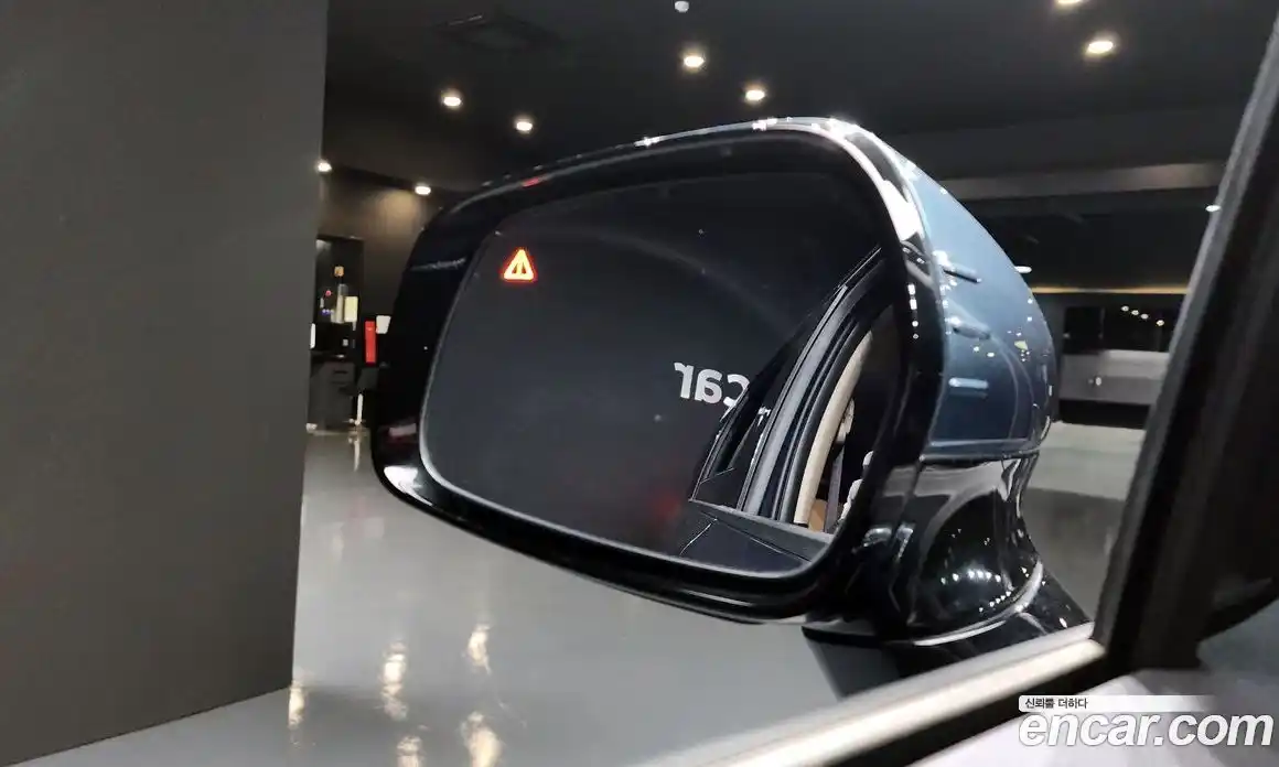 Kia Canival 2023 3.5 Автомат в Москве № 757883, фото 17