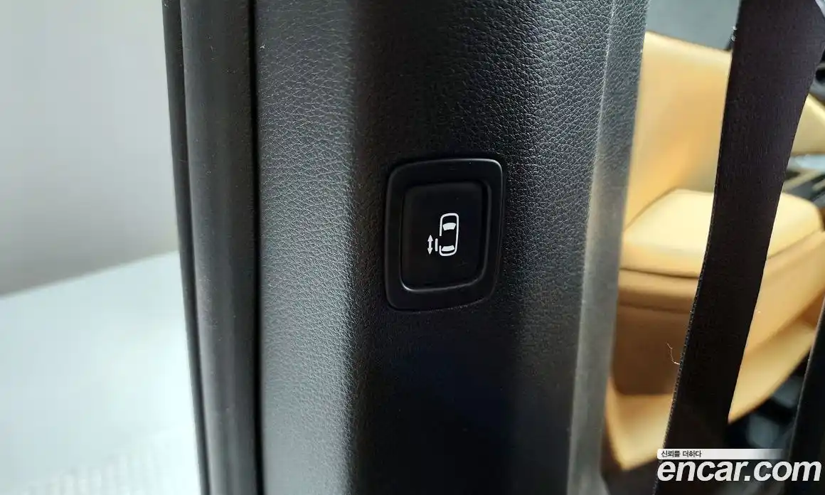 Kia Canival 2023 3.5 Автомат в Москве № 757883, фото 19