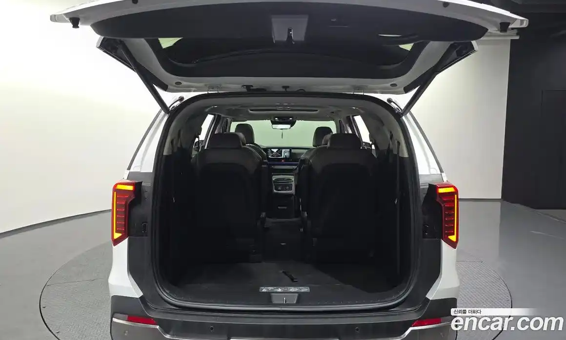 Kia Canival 2024 1.6 Автомат в Москве № 758062, фото 19