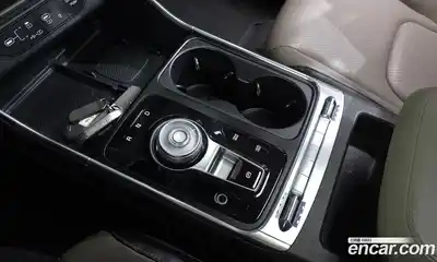 Kia Canival 2024 1.6 Автомат в Москве № 758062, миниатюра 8