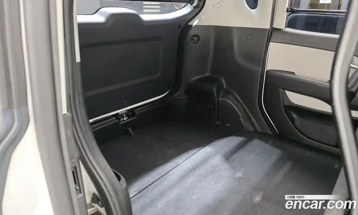 Kia Ray 2021 1.0 Автомат в Москве № 758636, фото 12