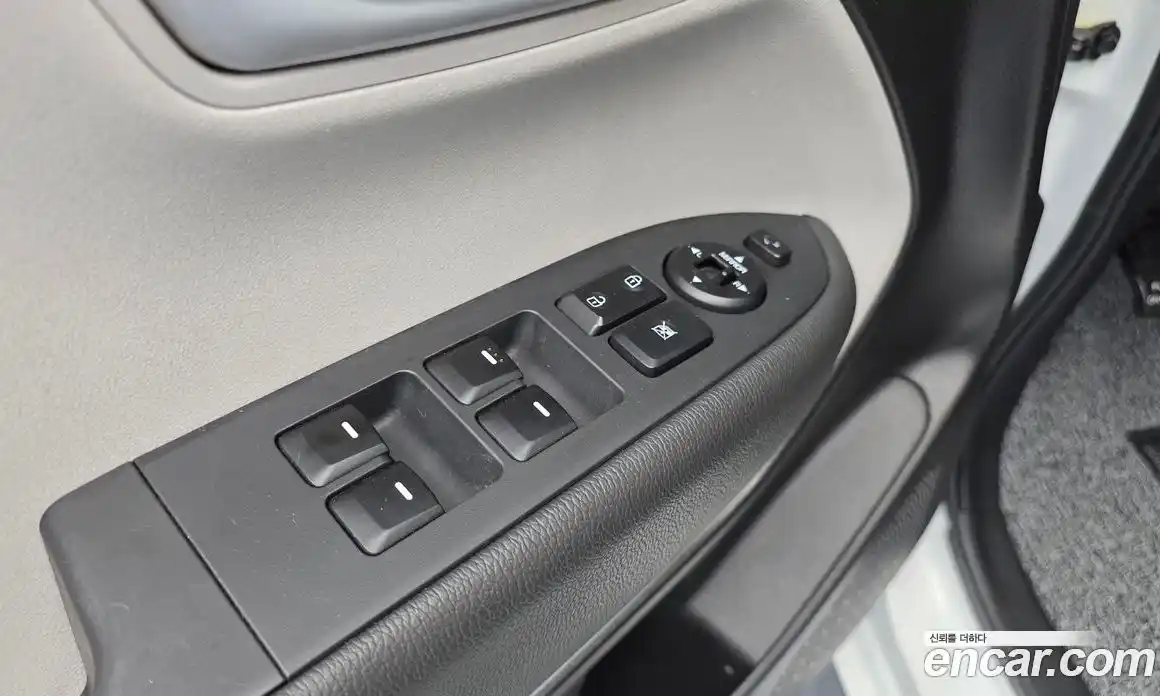 Kia Ray 2021 1.0 Автомат в Москве № 758636, фото 17