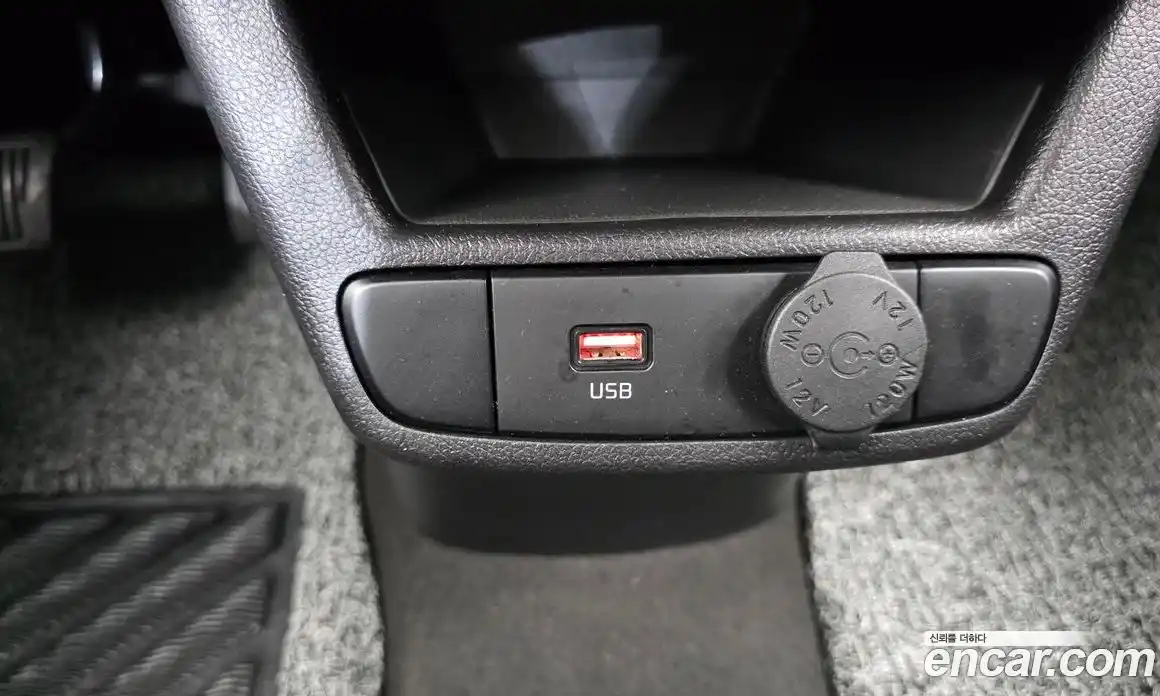 Kia Ray 2021 1.0 Автомат в Москве № 758636, фото 19