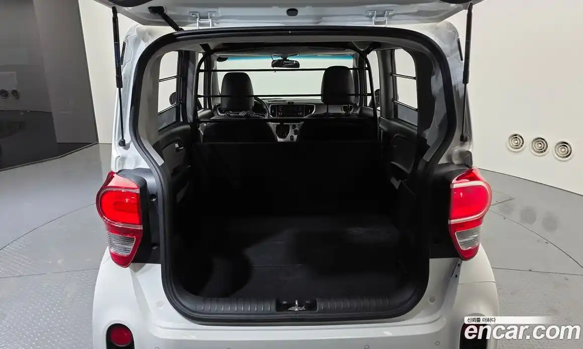 Kia Ray 2021 1.0 Автомат в Москве № 758636, фото 20