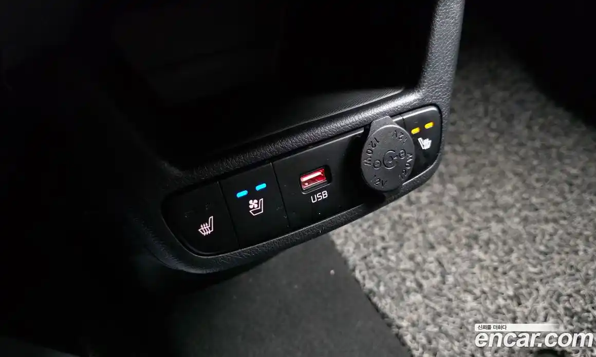 Kia Ray 2023 1.0 Автомат в Москве № 758751, фото 18