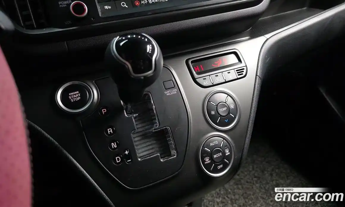 Kia Ray 2023 1.0 Автомат в Москве № 758751, фото 9