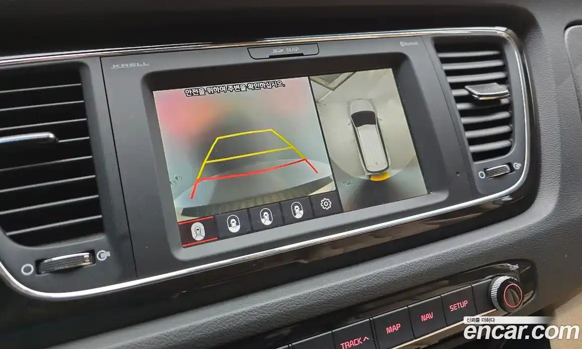 Kia Canival 2018 3.3 Автомат в Москве № 758768, фото 18