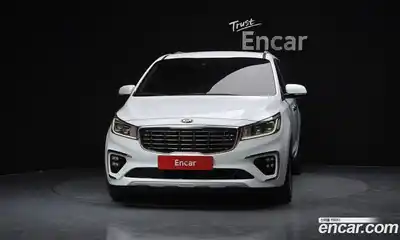Kia Canival 2018 3.3 Автомат в Москве № 758768, миниатюра 3