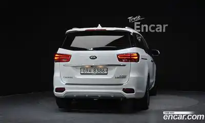 Kia Canival 2018 3.3 Автомат в Москве № 758768, миниатюра 4