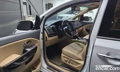 Kia Canival 2018 3.3 Автомат в Москве № 758768, миниатюра 10