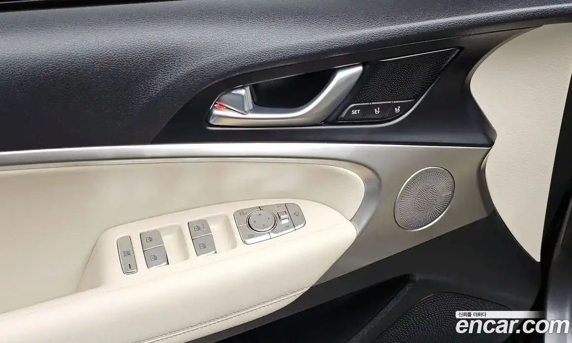 Genesis G70 2023 2.5 Автомат в Москве № 758829, фото 18