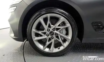 Genesis G70 2023 2.5 Автомат в Москве № 758829, миниатюра 5