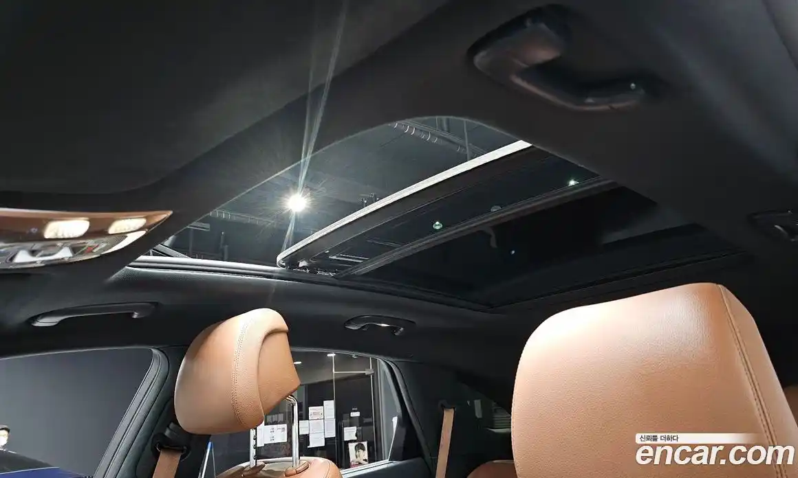 Genesis GV70 2021 2.5 Автомат в Москве № 758845, фото 16