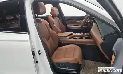 Genesis GV70 2021 2.5 Автомат в Москве № 758845, миниатюра 10