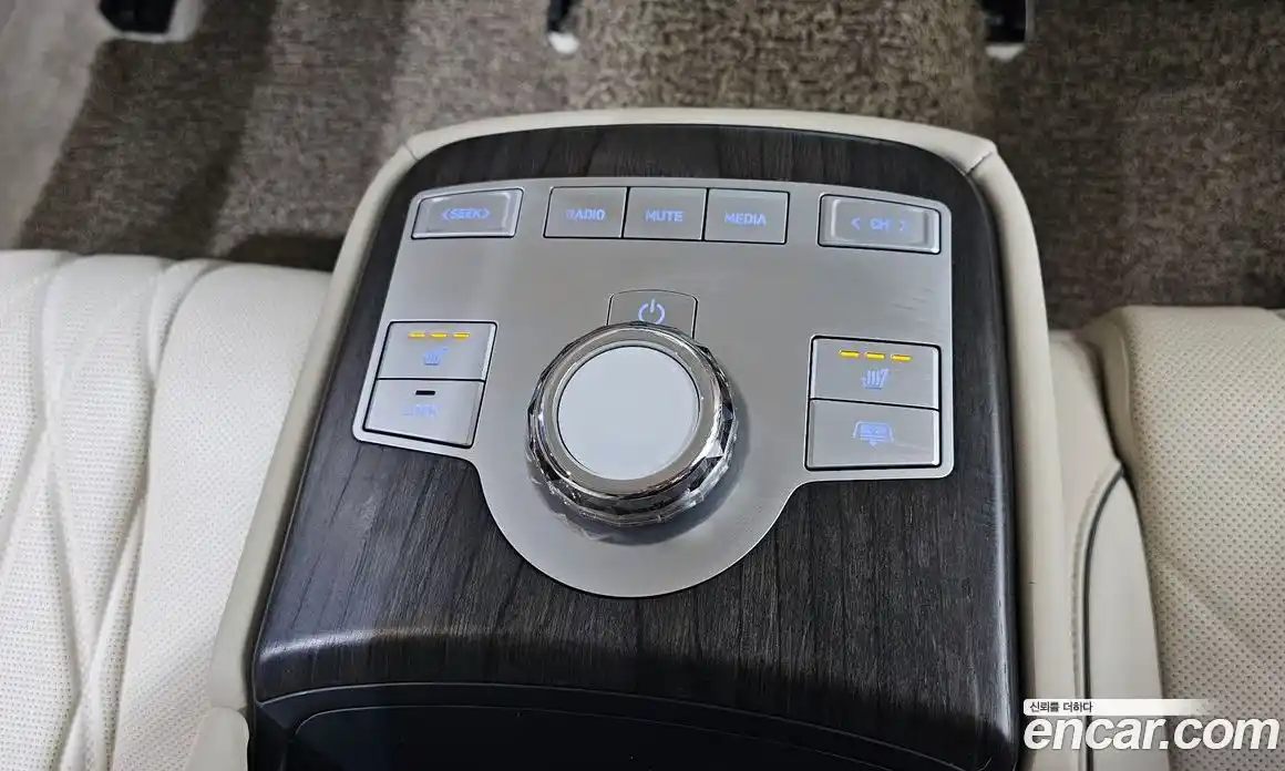 Genesis G80 2024 2.5 Автомат в Москве № 758846, фото 17