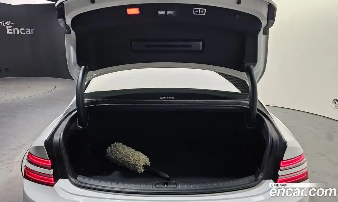 Genesis G80 2024 2.5 Автомат в Москве № 758846, фото 19