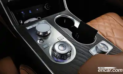 Genesis GV80 2024 2.5 Автомат в Москве № 758884, миниатюра 9