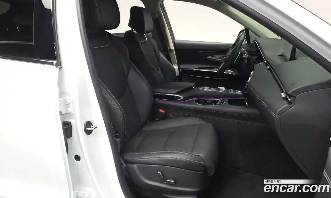 Genesis GV70 2022 2.5 Автомат в Москве № 759006, фото 9