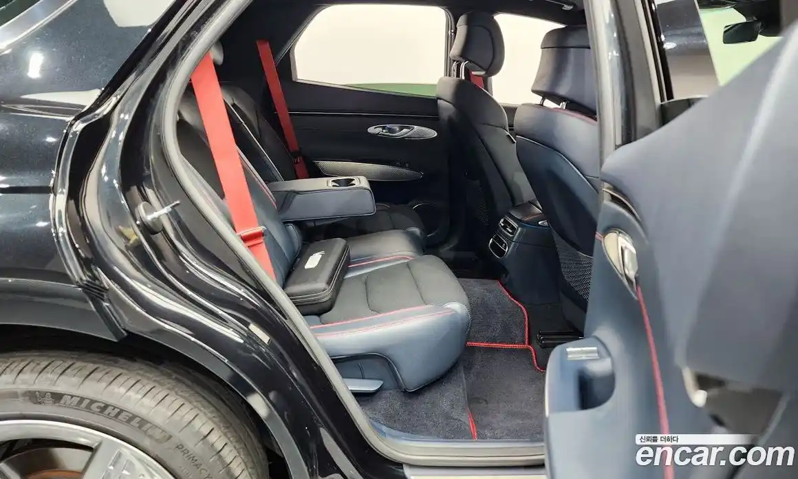 Genesis GV70 2021 2.5 Автомат в Москве № 759096, фото 12