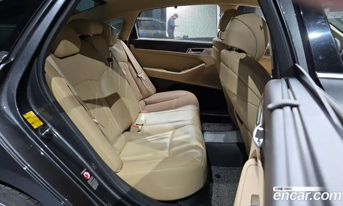 Genesis G80 2019 3.8 Автомат в Москве № 759149, фото 12