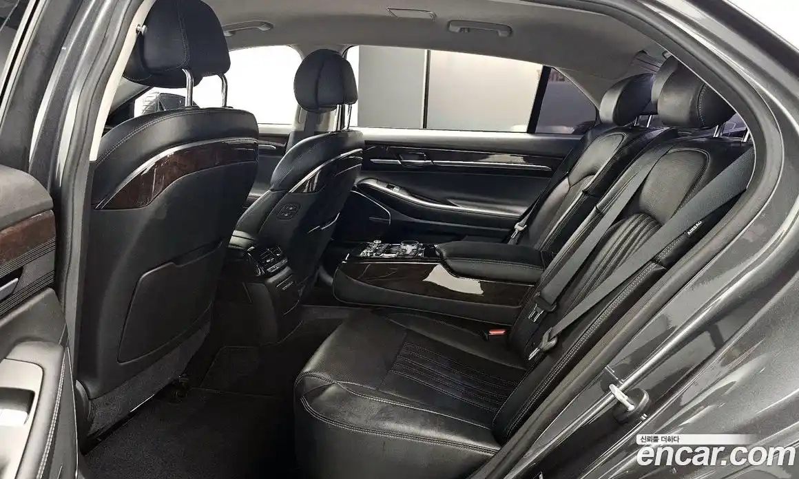 Genesis EQ900 2018 3.8 Автомат в Москве № 759343, фото 12