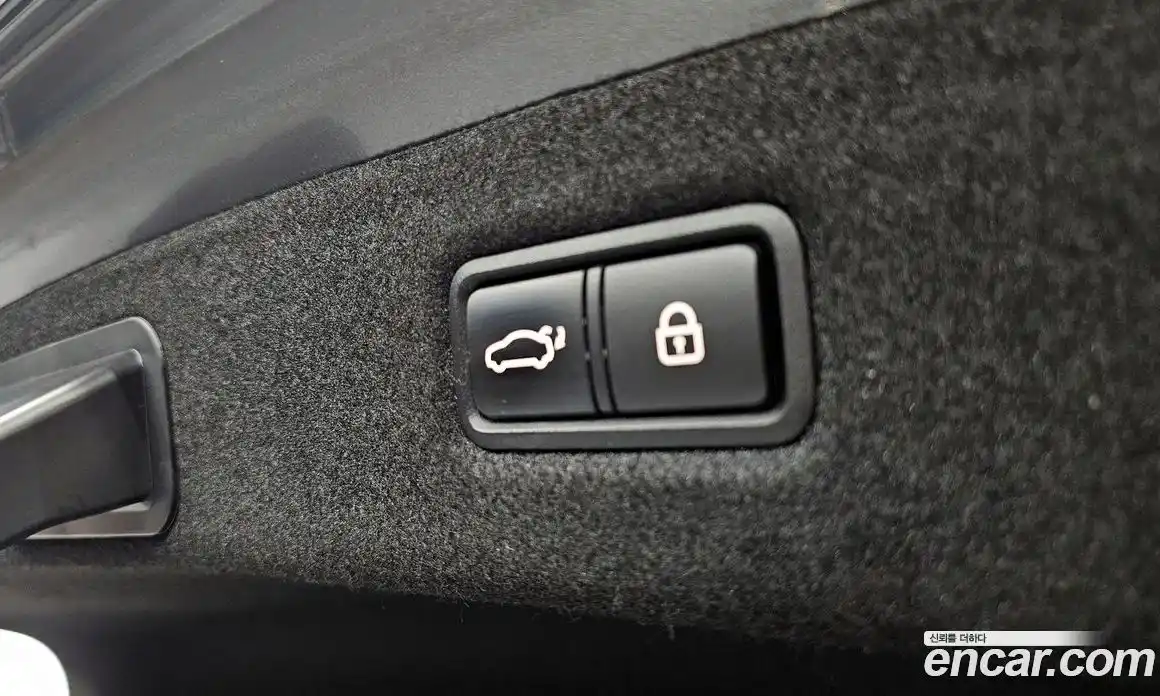 Genesis EQ900 2018 3.8 Автомат в Москве № 759343, фото 19