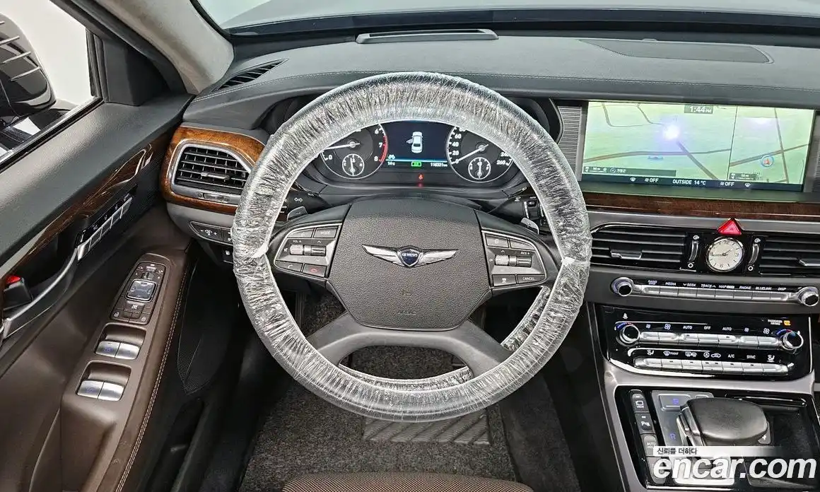 Genesis EQ900 2017 3.3 Автомат в Москве № 759364, фото 13