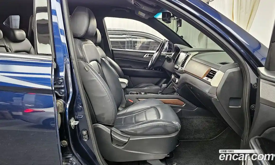 SsangYong Rexton 2017 2.2 Автомат в Москве № 760310, фото 11