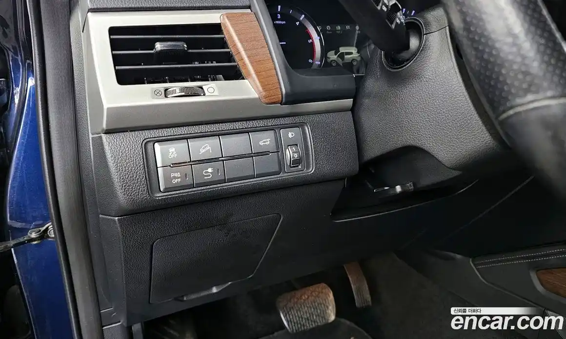 SsangYong Rexton 2017 2.2 Автомат в Москве № 760310, фото 16