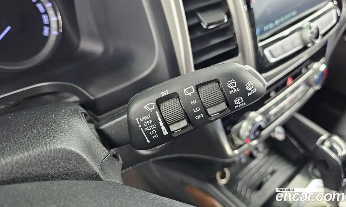 SsangYong Rexton 2017 2.2 Автомат в Москве № 760310, фото 19