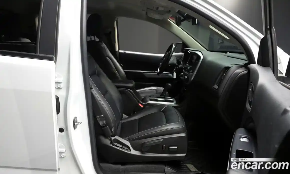 Chevrolet Colorado 2020 3.6 Автомат в Москве № 760755, фото 10