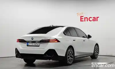 BMW 5-Series 2025 2.0 гидро в Москве № 762209, миниатюра 2