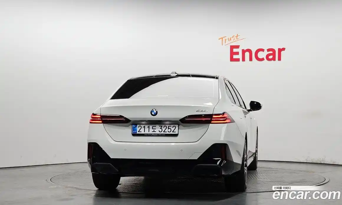 BMW 5-Series 2025 2.0 гидро в Москве № 762209, фото 4
