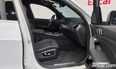 BMW X7 2025 3.0 Автомат в Москве № 762538, миниатюра 11