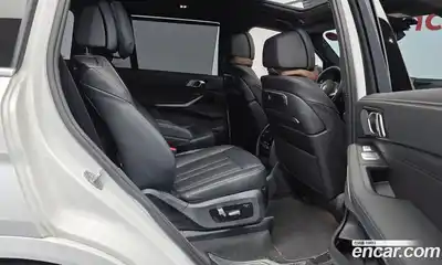 BMW X7 2025 3.0 Автомат в Москве № 762538, миниатюра 12