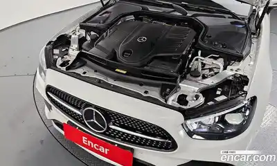 Mercedes-Benz E-Class 2022 3.0 Автомат в Москве № 763727, миниатюра 6