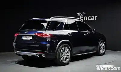 Mercedes-Benz GLE-Class 2022 2.0 Автомат в Москве № 764188, миниатюра 2