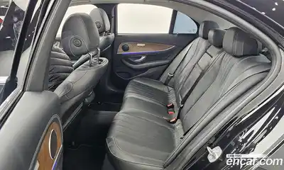 Mercedes-Benz E-Class 2017 2.0 Автомат в Москве № 764380, миниатюра 12