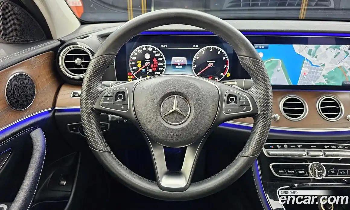 Mercedes-Benz E-Class 2017 2.0 Автомат в Москве № 764380, фото 13