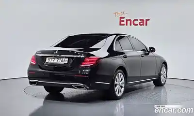 Mercedes-Benz E-Class 2017 2.0 Автомат в Москве № 764380, миниатюра 2